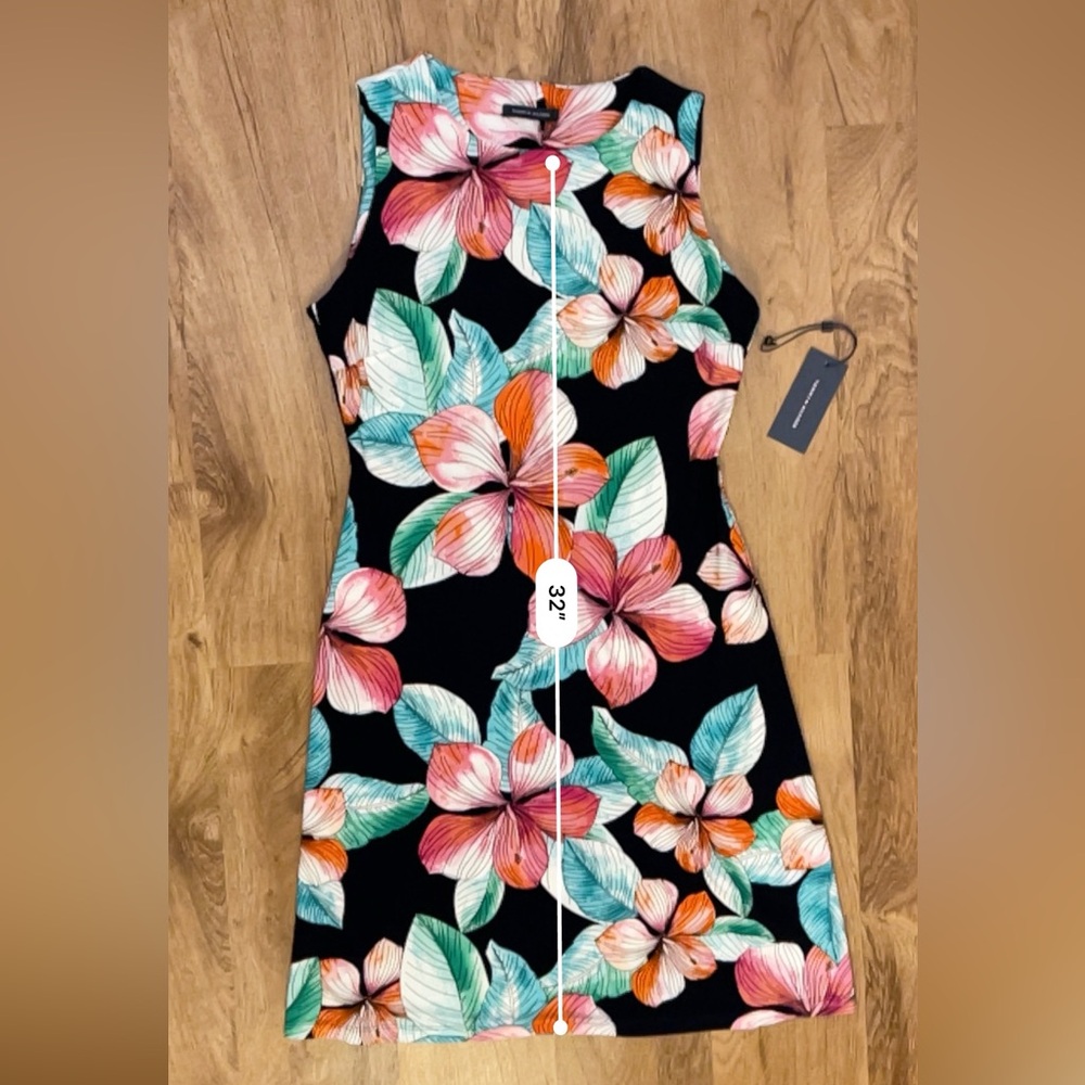 Tommy Hilfiger Women’s sz 4 NWT Floral Stretchy Dress -Great 4 SPRING BREAKERS